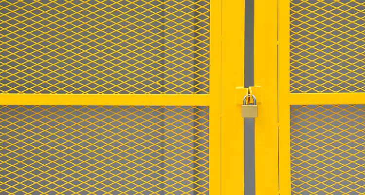 Steel Mesh Screen Door Repair in Palo Alto, CA