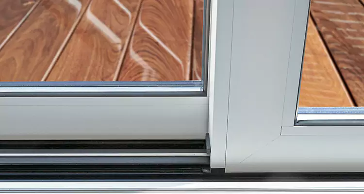 Patio Door Jammed Shut in Palo Alto, CA