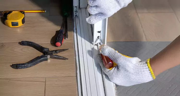 Closet Sliding Door Track Repair in Palo Alto, CA