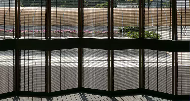Front Screen Door Repair in Palo Alto, CA