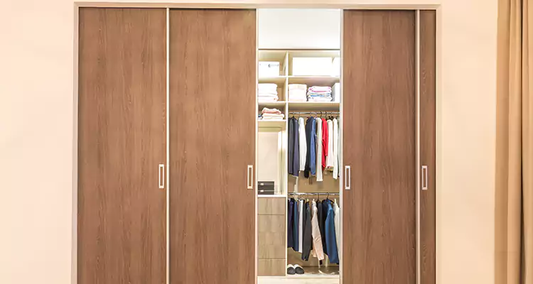 Sliding Closet Wardrobe Repairs in Palo Alto, CA