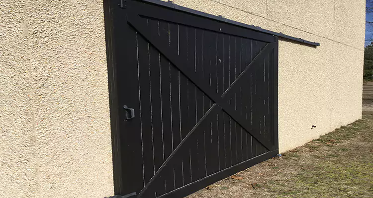 Sliding Barn Door Stuck Maintenance in Palo Alto, CA